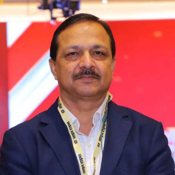 Vijay Sardana, adviser